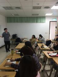 105.12.30民生學院學術系列講座-楊光華 博士演講1圖片