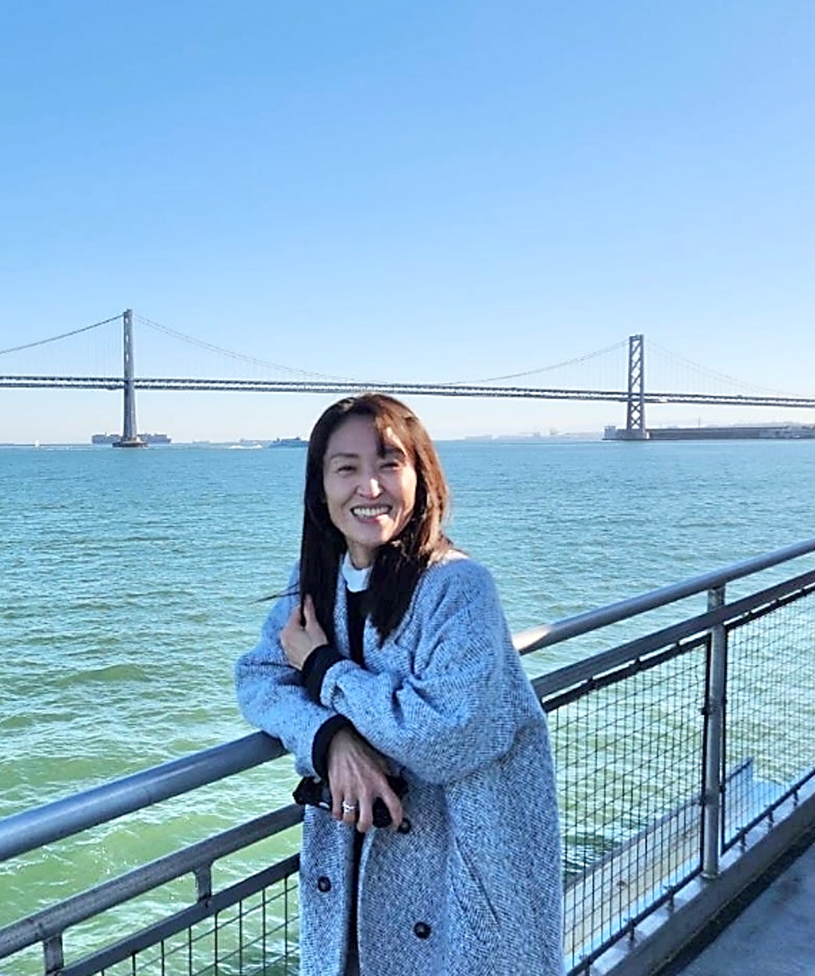 陳琦媛教授個人照片